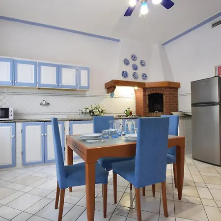 Feriehus Gorgeous In With Kitchen