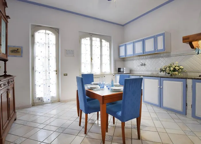 Gorgeous In With Kitchen Casa vacanze Viareggio