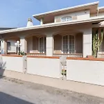 Gorgeous In With Kitchen *