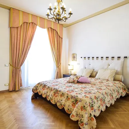 Gorgeous In With Kitchen * Viareggio