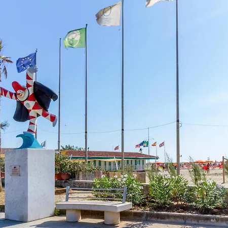 Σπίτι διακοπών Gorgeous In With Kitchen Βιαρέτζιο