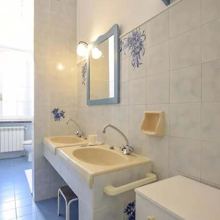 Gorgeous In With Kitchen Дом отдыха Виареджо
