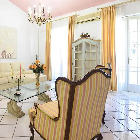 Σπίτι διακοπών Gorgeous In With Kitchen Βιαρέτζιο