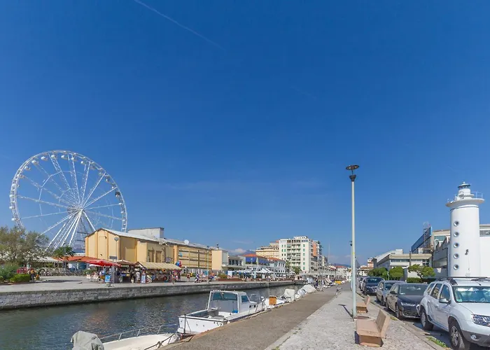 Gorgeous In With Kitchen Дом отдыха