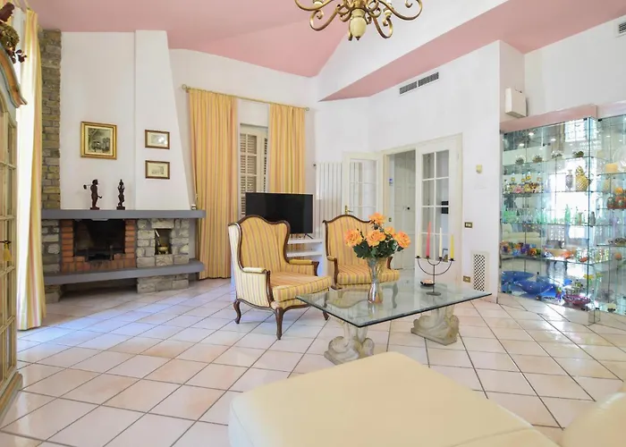 Gorgeous In With Kitchen Vakantiehuis *